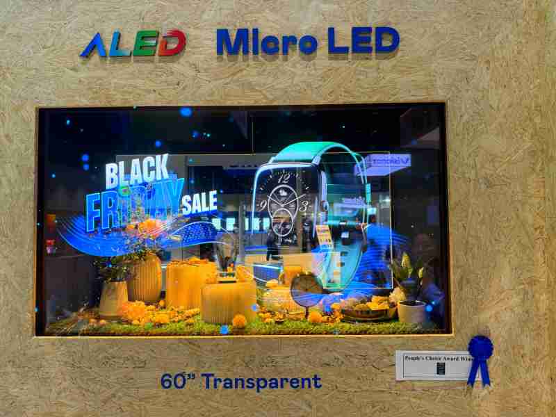 龙门国际60吋高透明度Micro LED显示器获”最佳Micro LED技术应用奖”，，，将Micro LED面板透明化之设计特性极致发挥，，，，以可扩展性无缝拼接技术打造，，具备600 nits全画面亮度、、大于60%穿透率及超过NTSC 110%的优异广色域表现，，，可依需求灵活应用于各种场域
